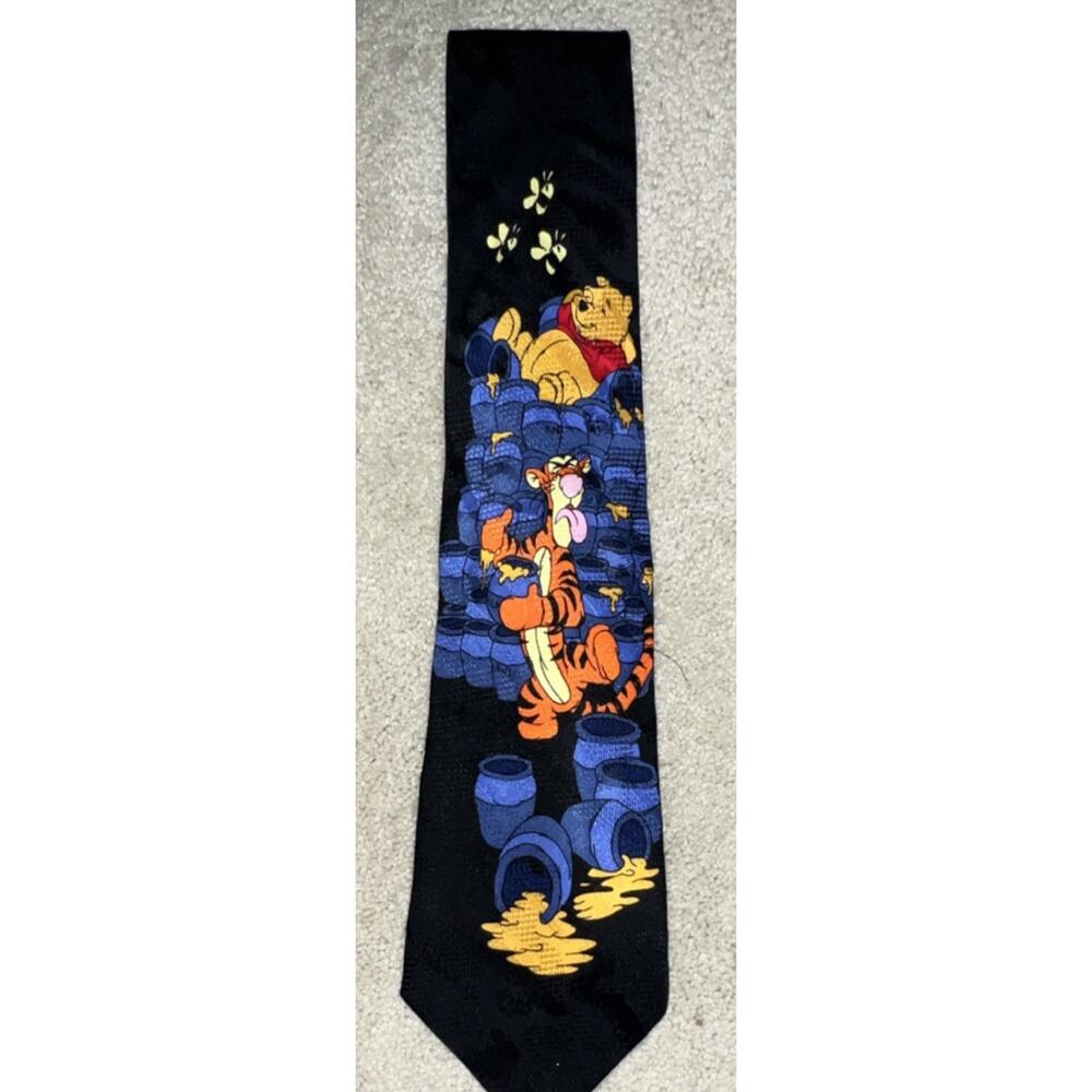Vintage‎ Disney Winnie the Pooh Tigger 100% Silk Black Tie Adult Unisex